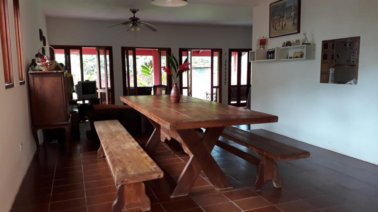 Ubatuba Surf Hostel, Apenas A 60 Metros Da Praia Da Lagoinha! Buitenkant foto